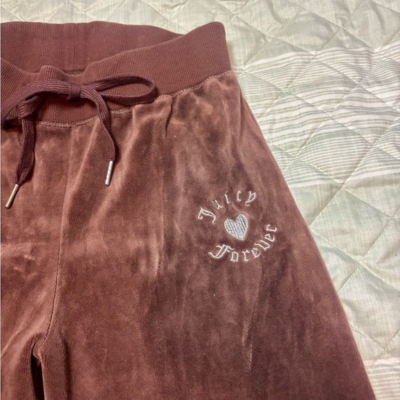 Juicy Couture Brown Velour Pants - Picture 2 of 5
